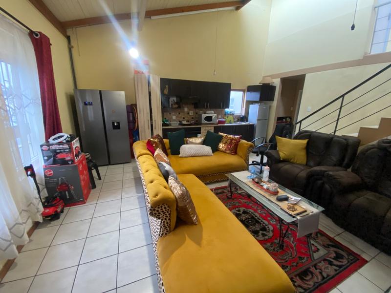 3 Bedroom Property for Sale in Maitland Western Cape